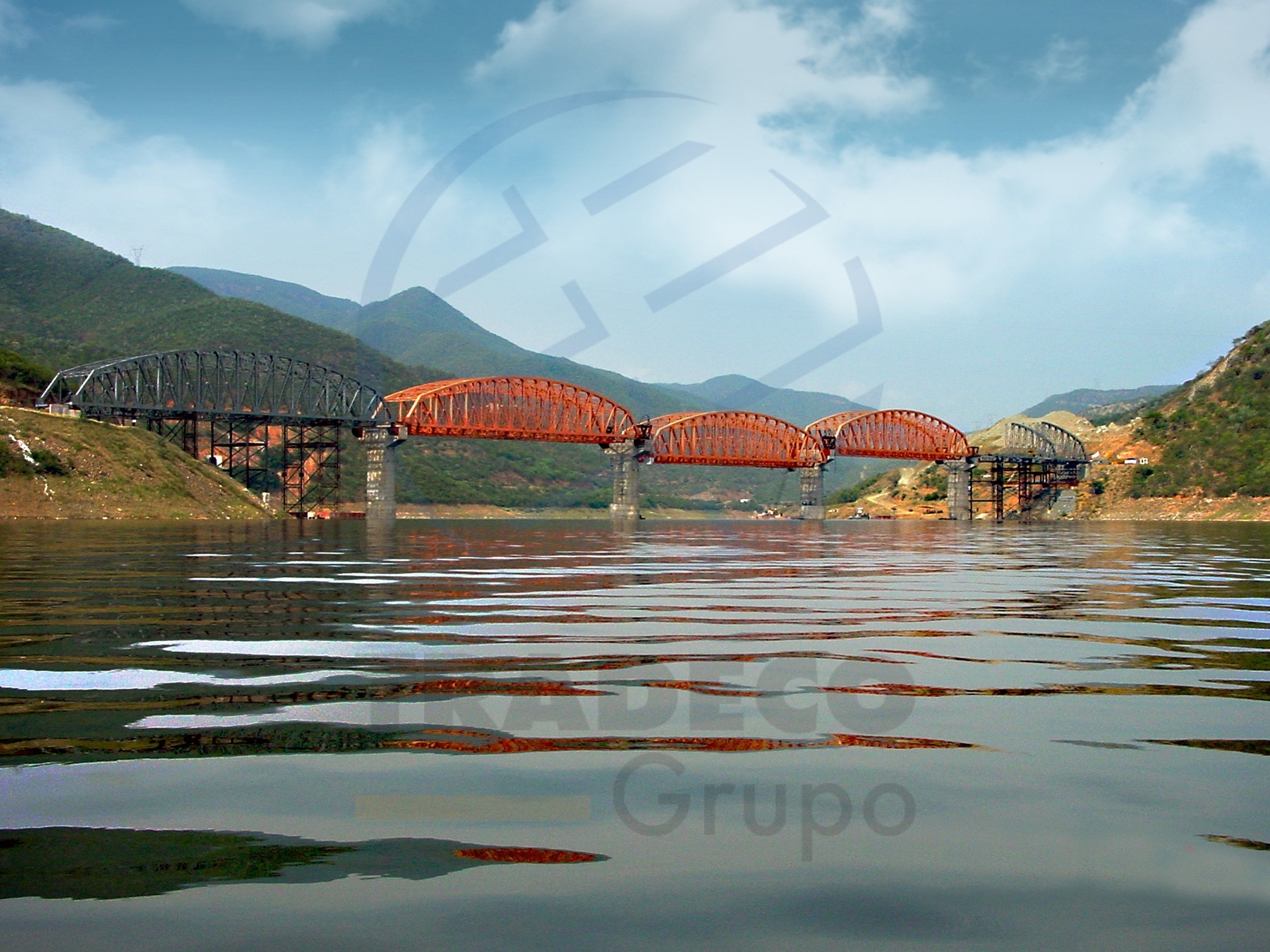 Puente Infiernillo II