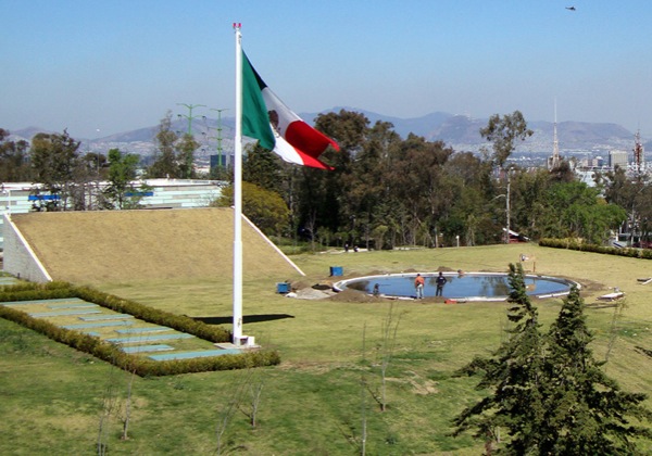 Mexico Platform Building