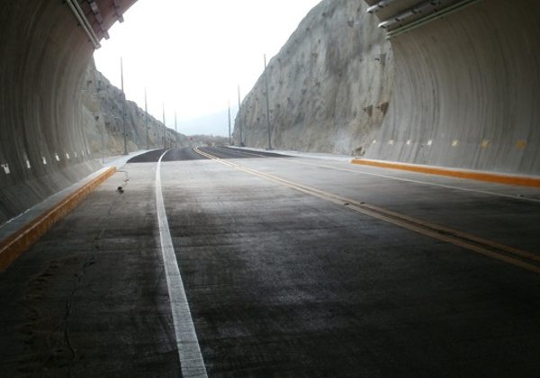 Tunnel to Port Salina Cruz